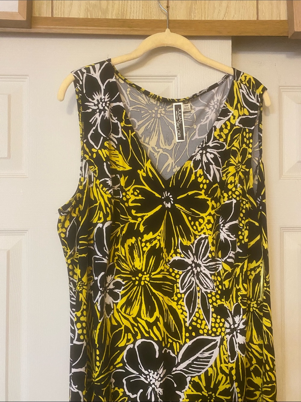 Julian Taylor Yellow and Black Floral Midi Dress with Yellow Bolero - Picture 3 of 3